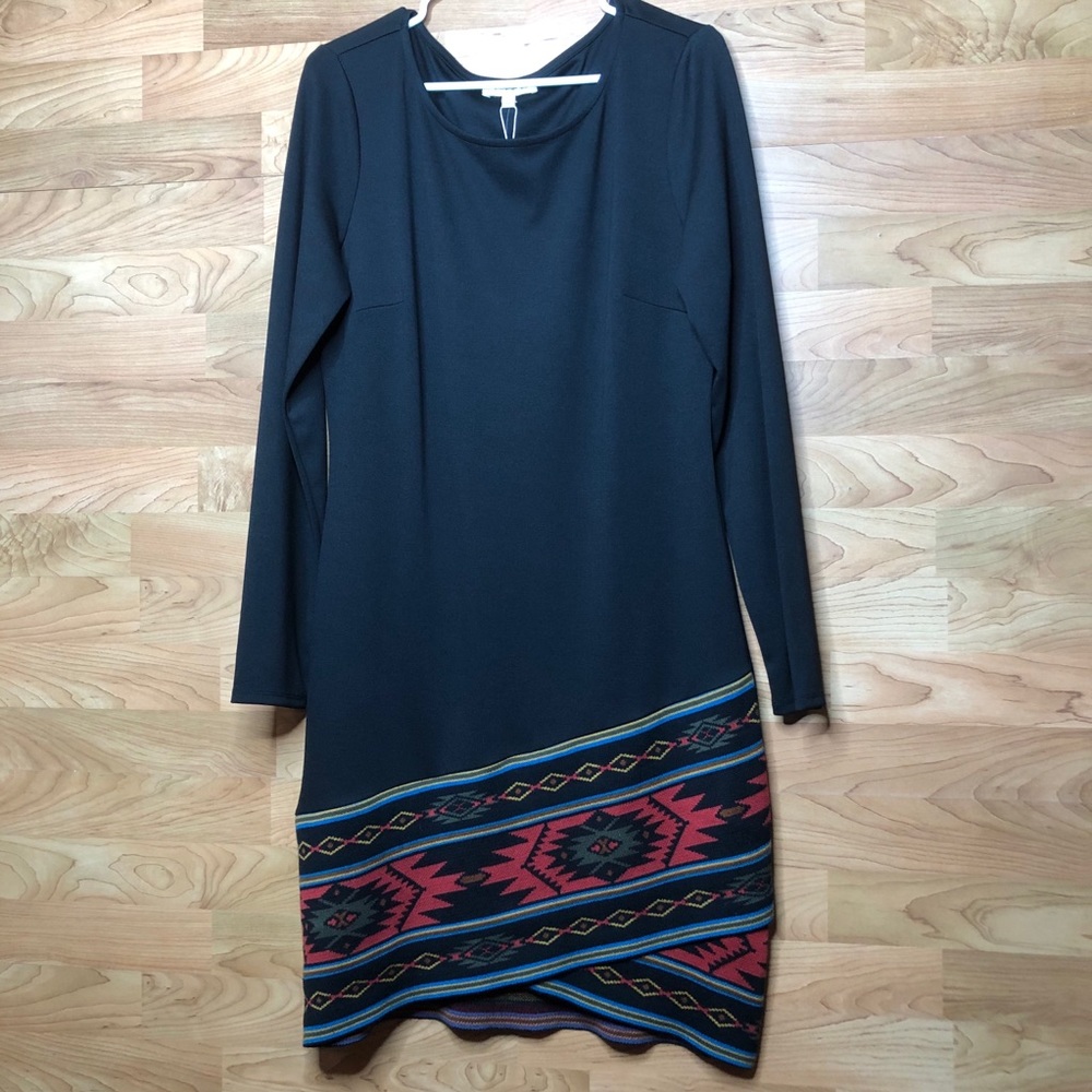 SPENSE Long Sleeve Black Dress w/Tribal Print